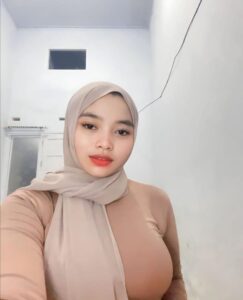 Koleksi Foto-Foto Selebgram Cantik Caca Irsa