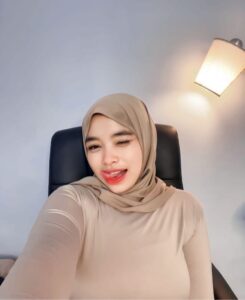 Koleksi Foto-Foto Selebgram Cantik Caca Irsa